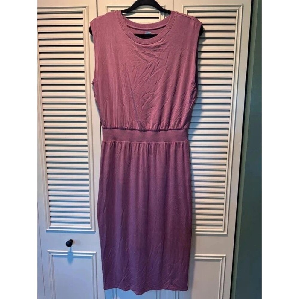 Athleta Women’s Mauve Blouson Midi Dress